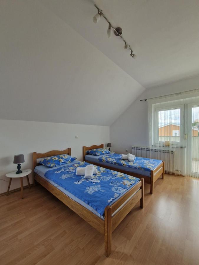 Green House Apartment Pivka Εξωτερικό φωτογραφία