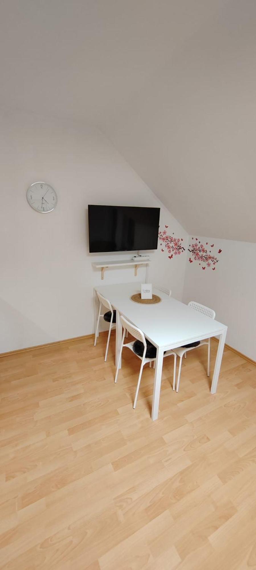 Green House Apartment Pivka Εξωτερικό φωτογραφία